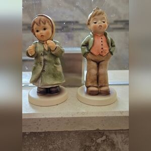 2 MI Hummel Club Steadfast Sporano 848 Keeping Time 2183 Figurines Goebel Grmany
